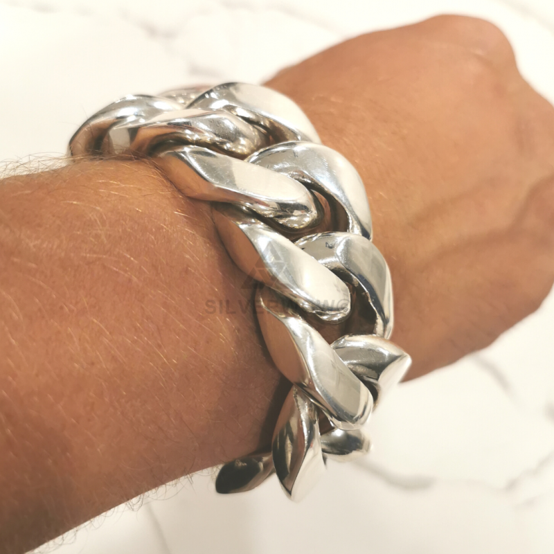 Jowita from Ontario wearing his 35mm Very Heavy Silver Curb Bracelet