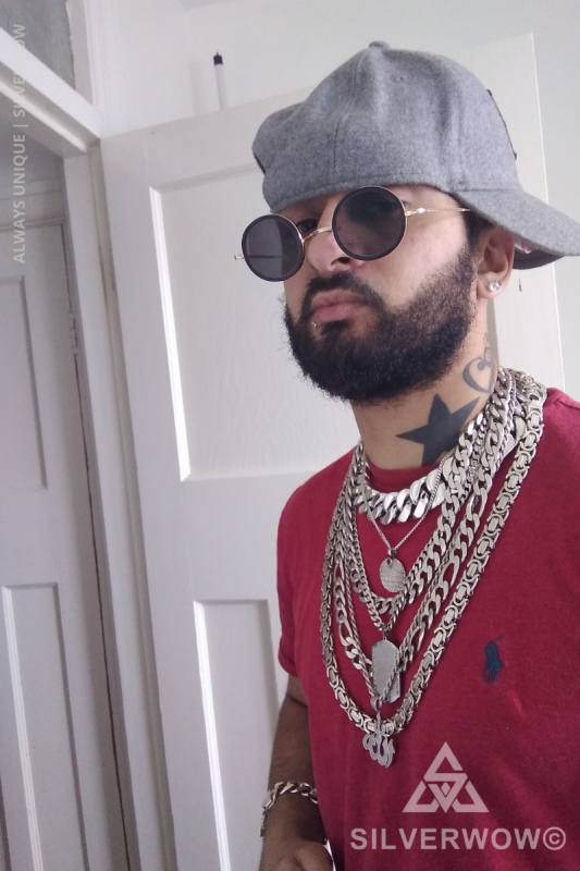 Saber with his 25MM King Curb Chain | BY SIlverwow