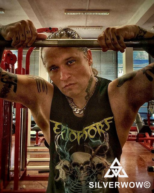 Zoli and his 20MM Chunky, Heavy, Cuban Chain Link Necklace | BY Silverwow