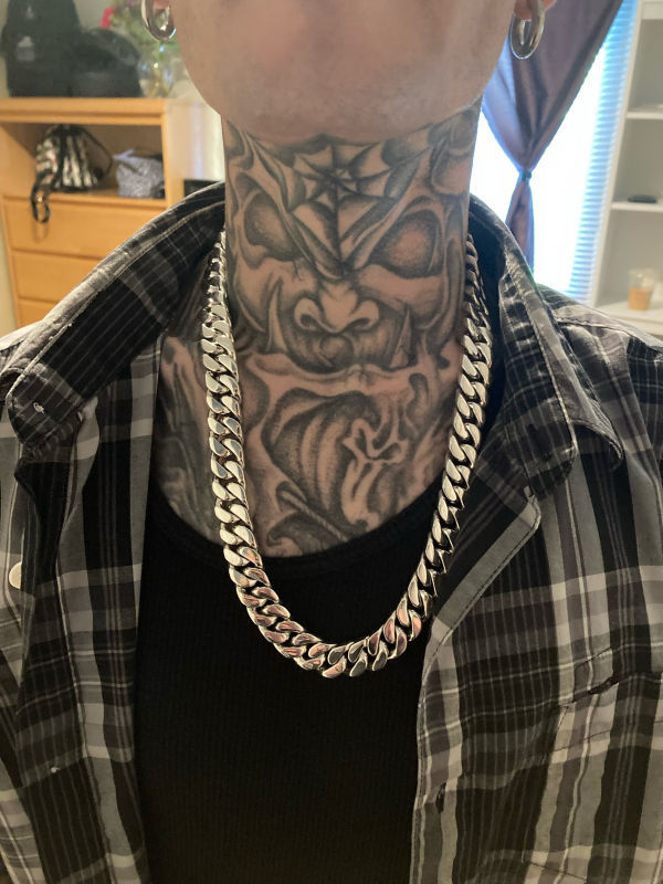 Dominic from Corcord, CA wearing his 15mm x 24" curb necklace - no clasp, endless loop version.