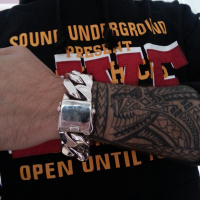 30mm-wide-big-fat-curb-bracelet-jason-w.2