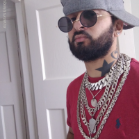 Saber with his 25MM King Curb Chain | BY SIlverwow