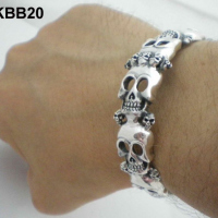 heavy-skull-cuff-bangle-KBB20_1