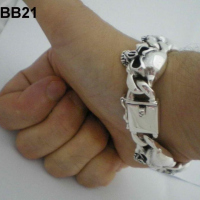 silver-skull-bracelet-kbb21_1