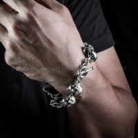 skull_bracelet_all_big-16